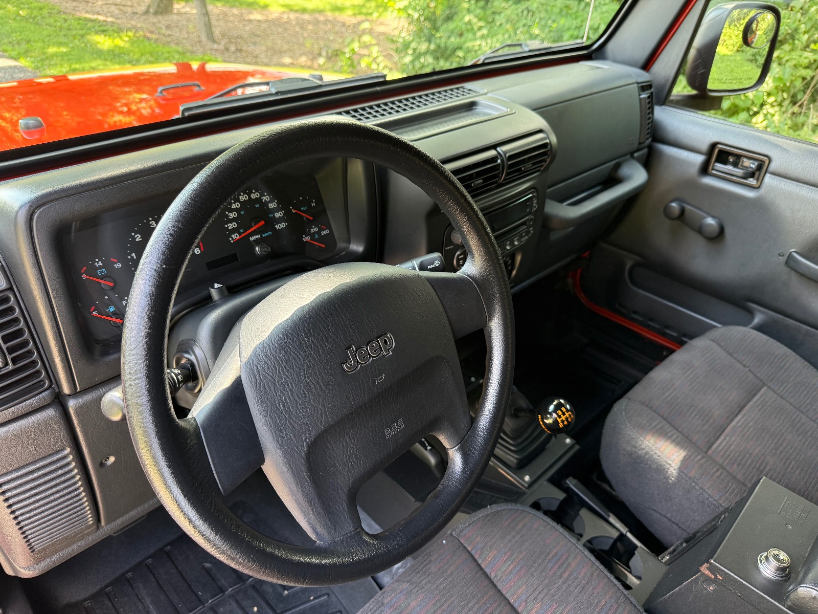 2005 Jeep Wrangler 2039