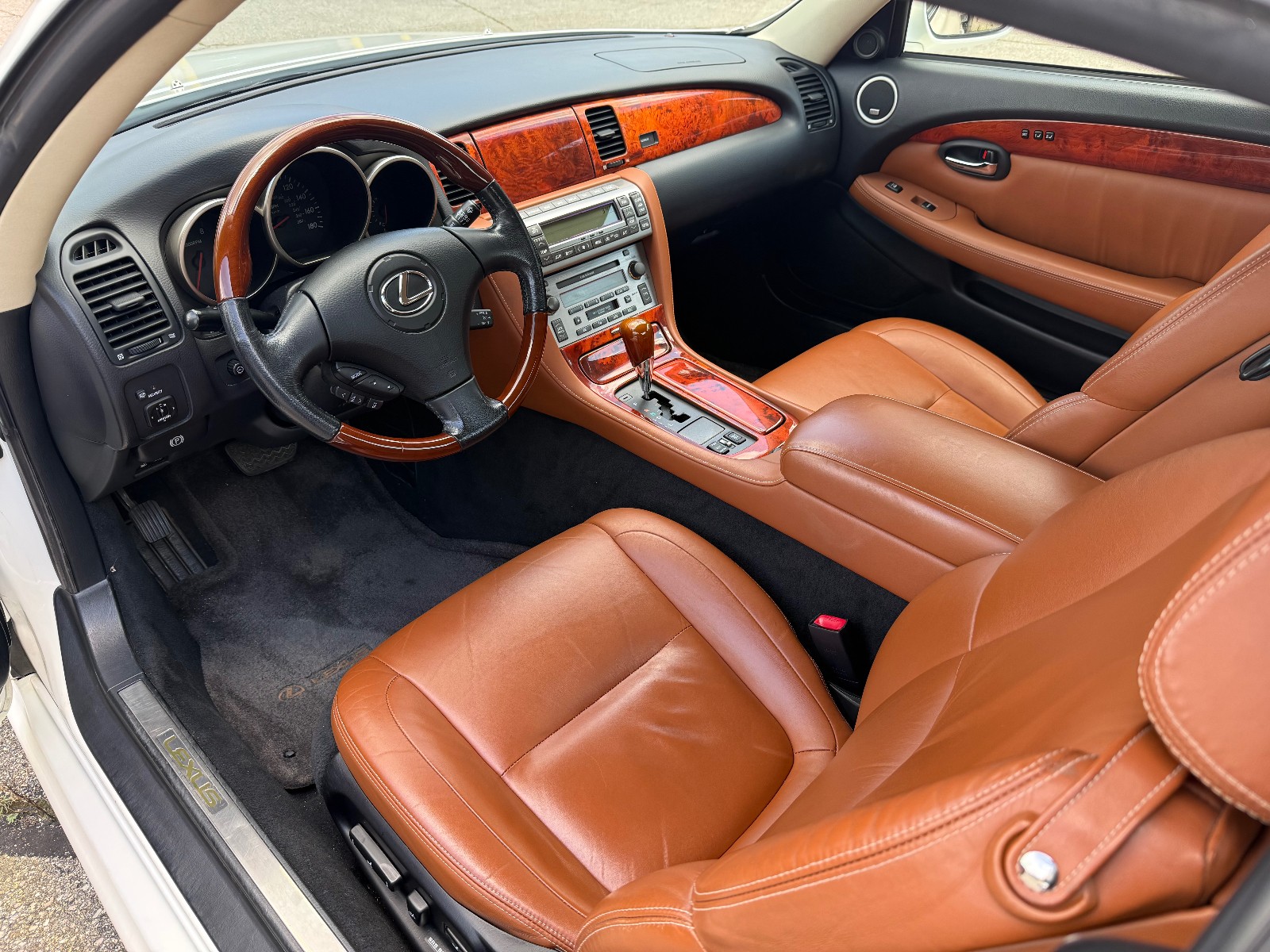 2005 Lexus SC430 2056