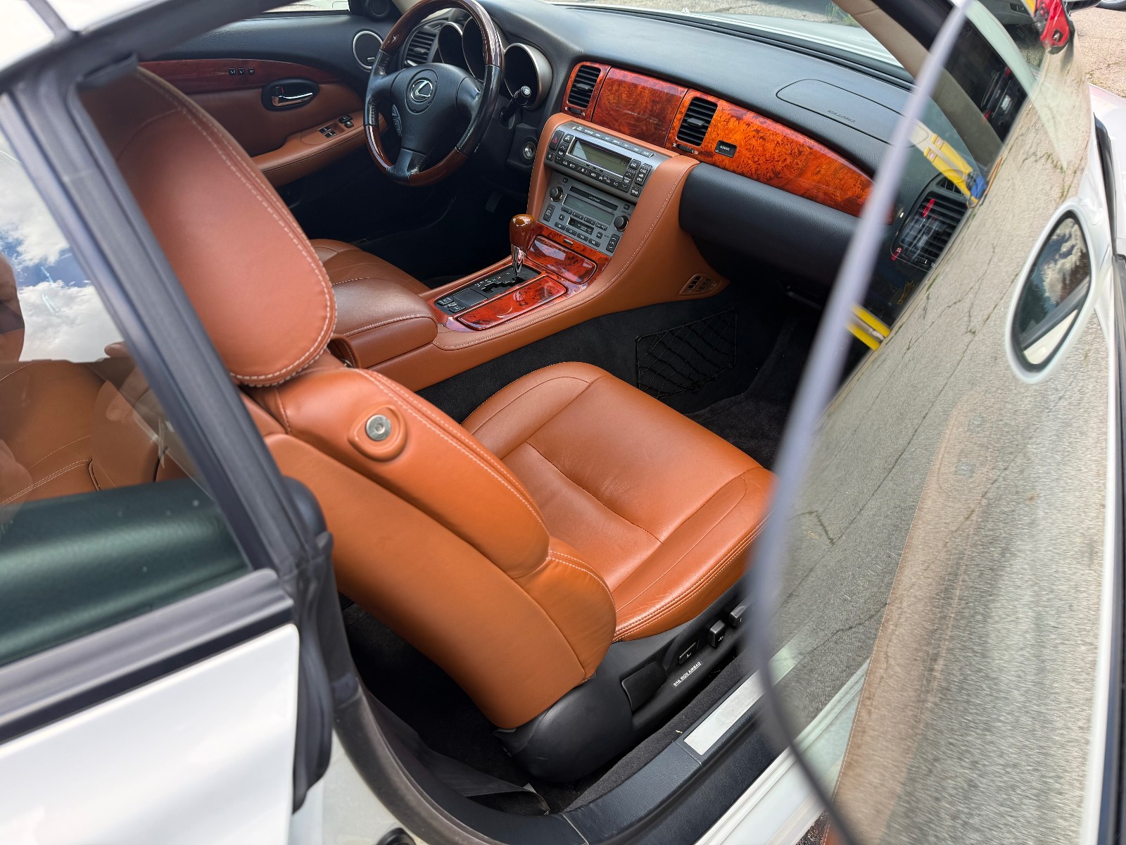2005 Lexus SC430 2055