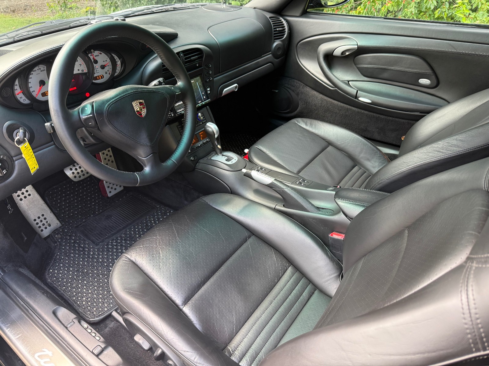 2004 Porsche  911 Turbo  2082