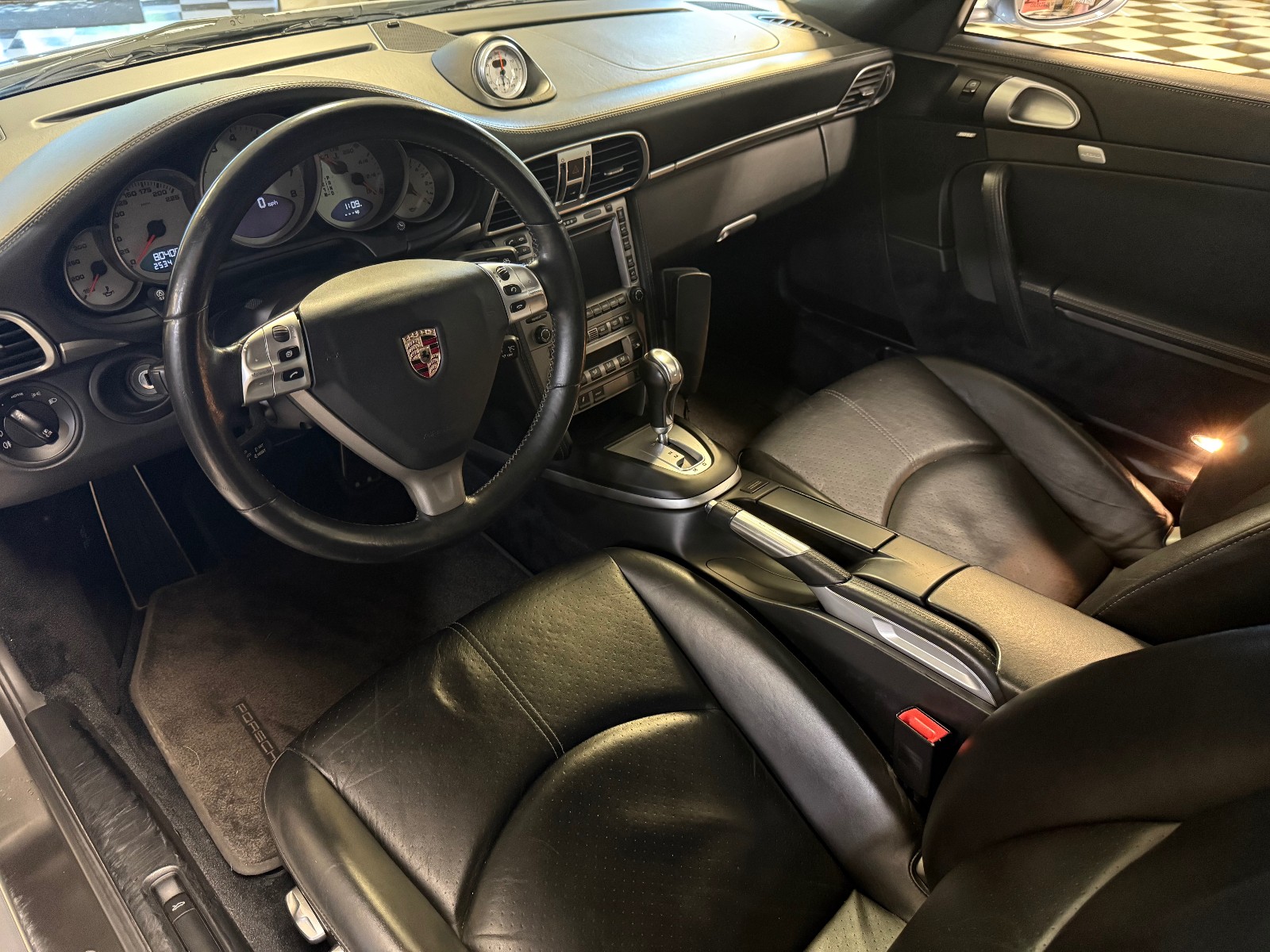 2007 Porsche  911 Turbo  2102