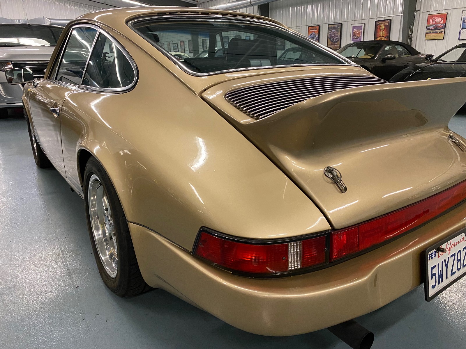 1974 Porsche 911 374