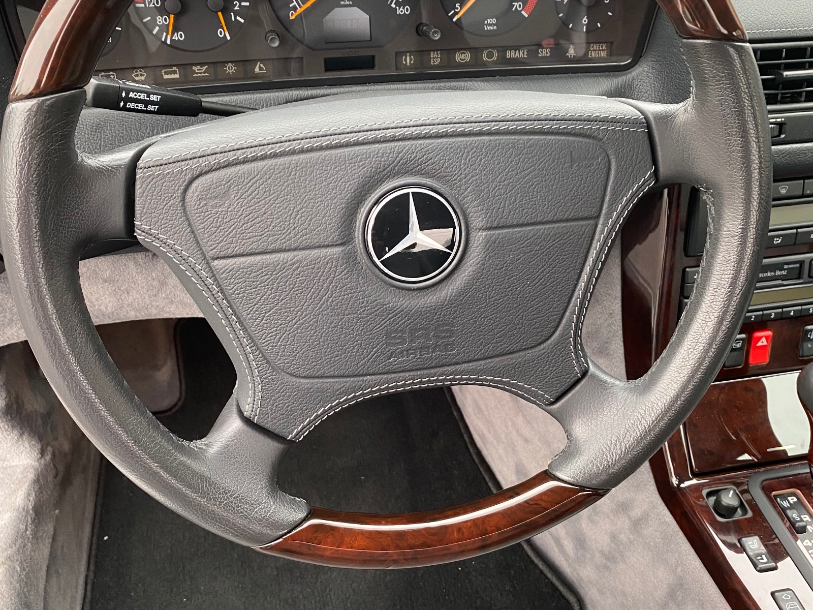 1998 Mercedes Benz SL 600 480