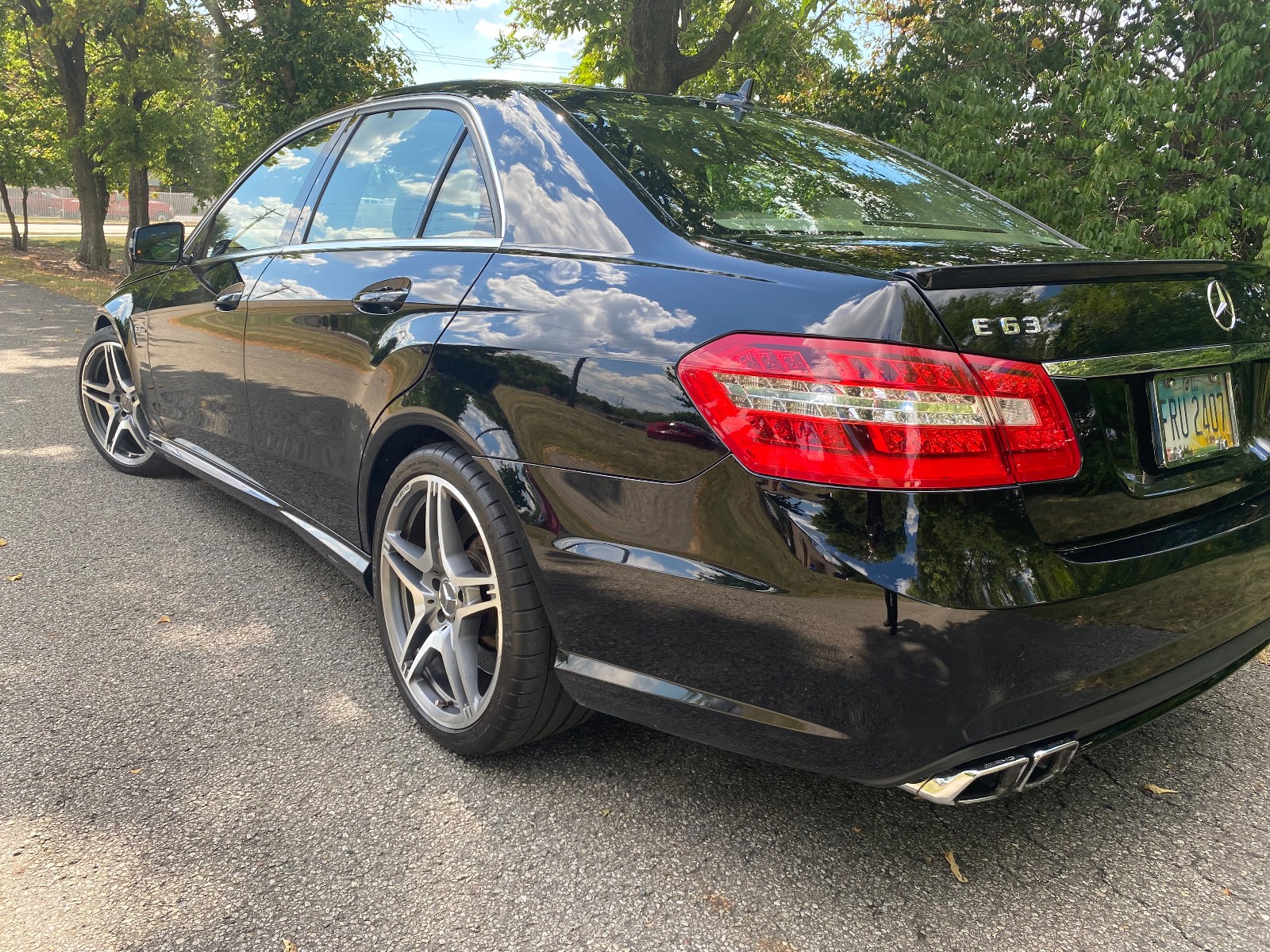 2010 Mercedes Benz E63 AMG 982