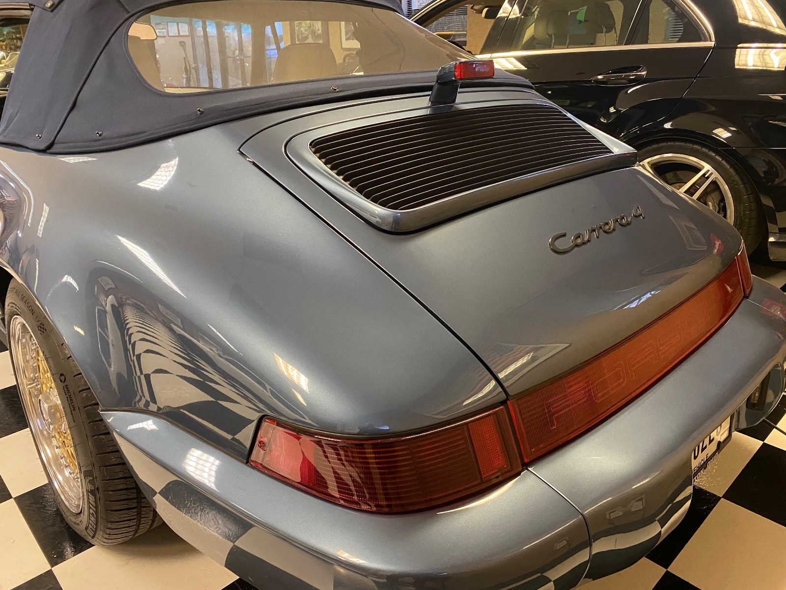 1990 Porsche 964 C4 1229