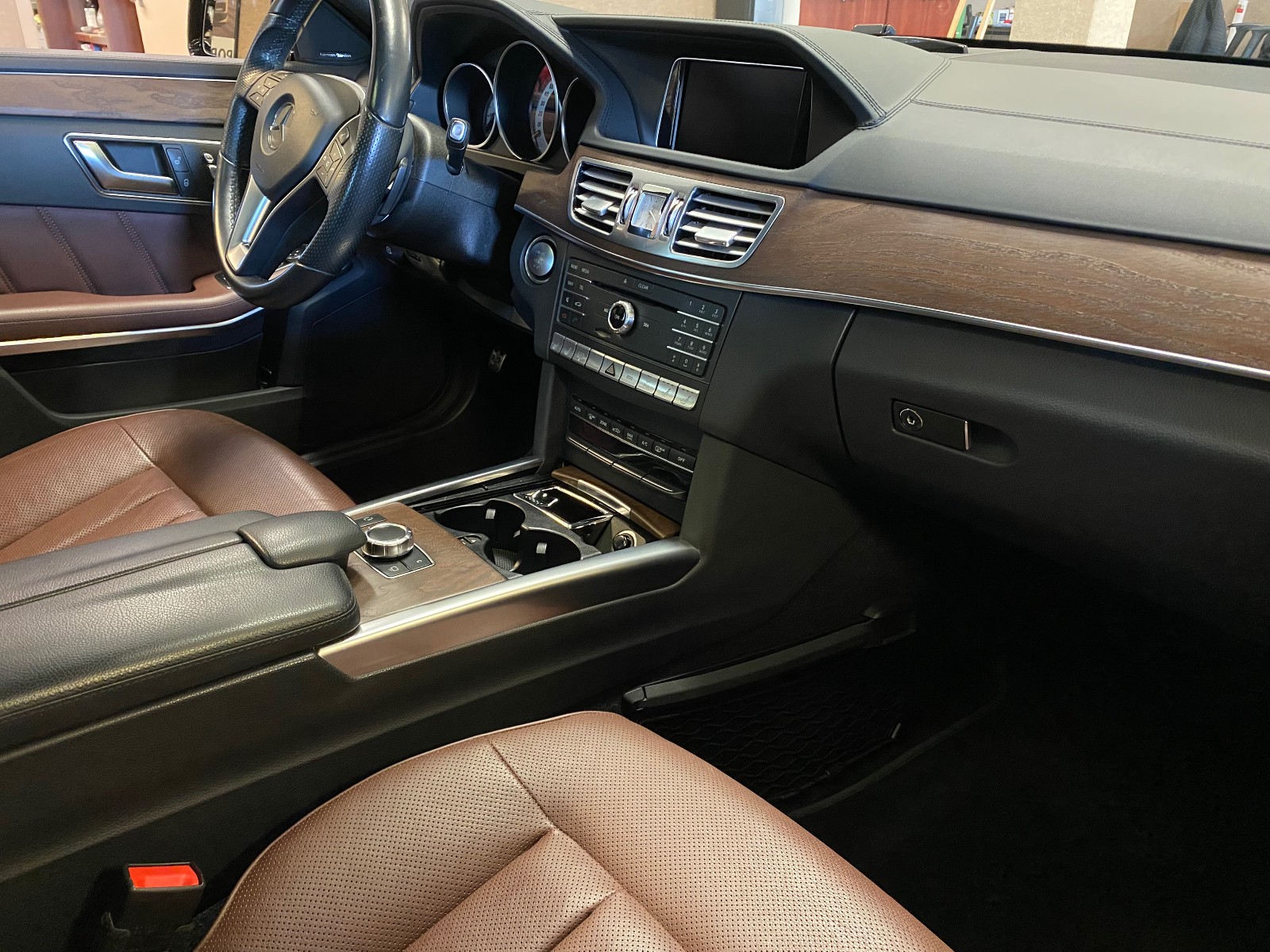 2016 Mercedes Benz E400 1264