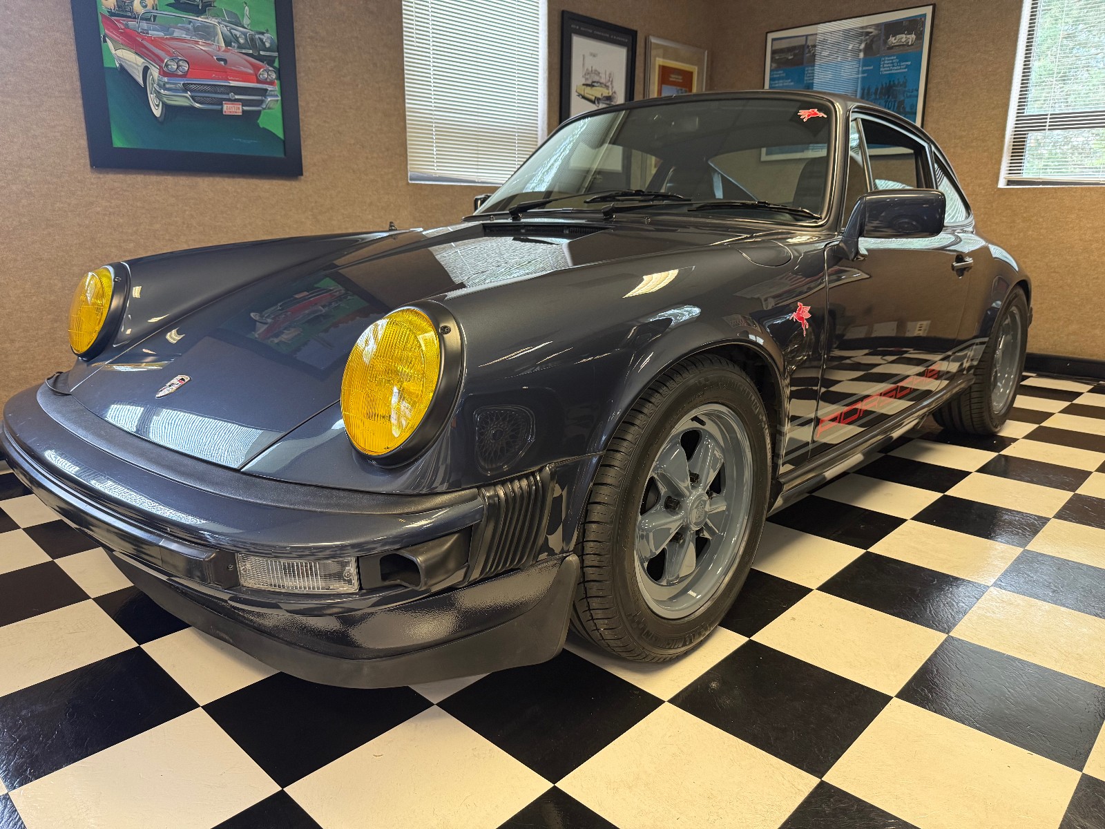 1981 Porsche 911 SC 1390