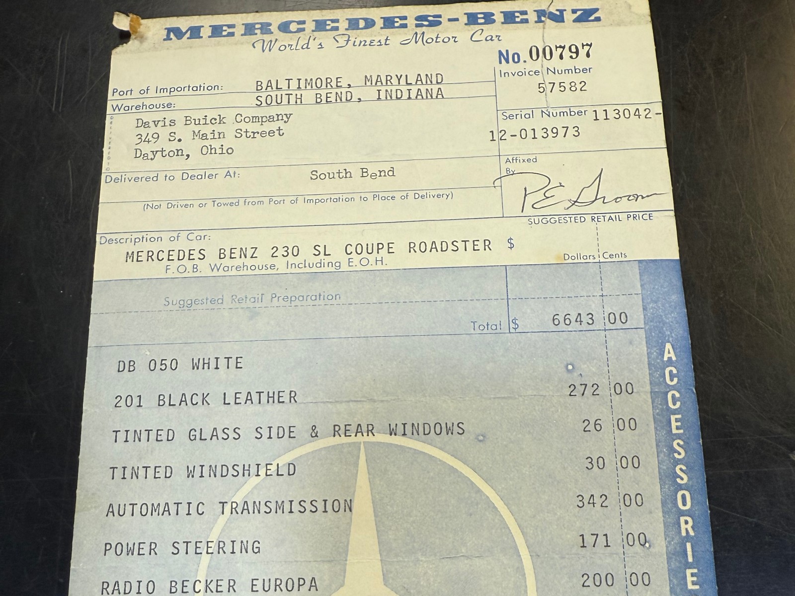 1966 Mercedes Benz 230SL 1479