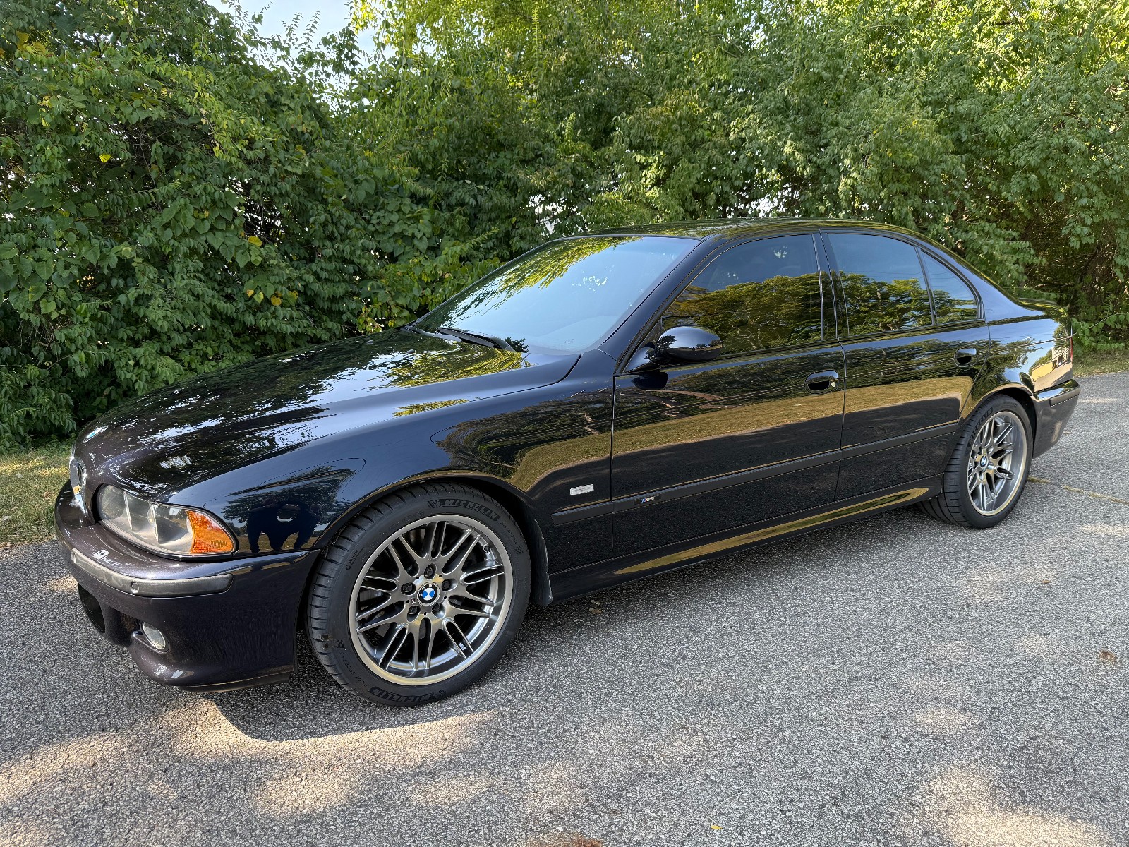 2003 BMW M5 1600