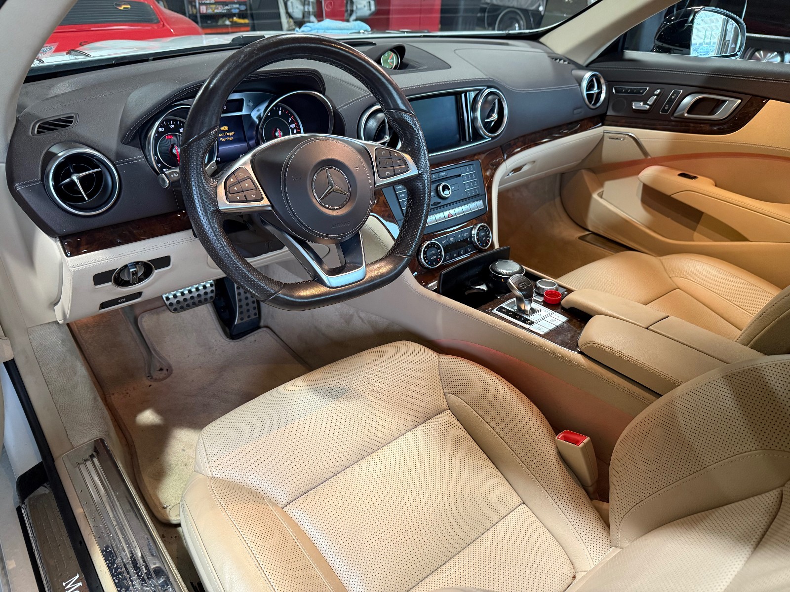 2020 Mercedes Benz SL 450 1660