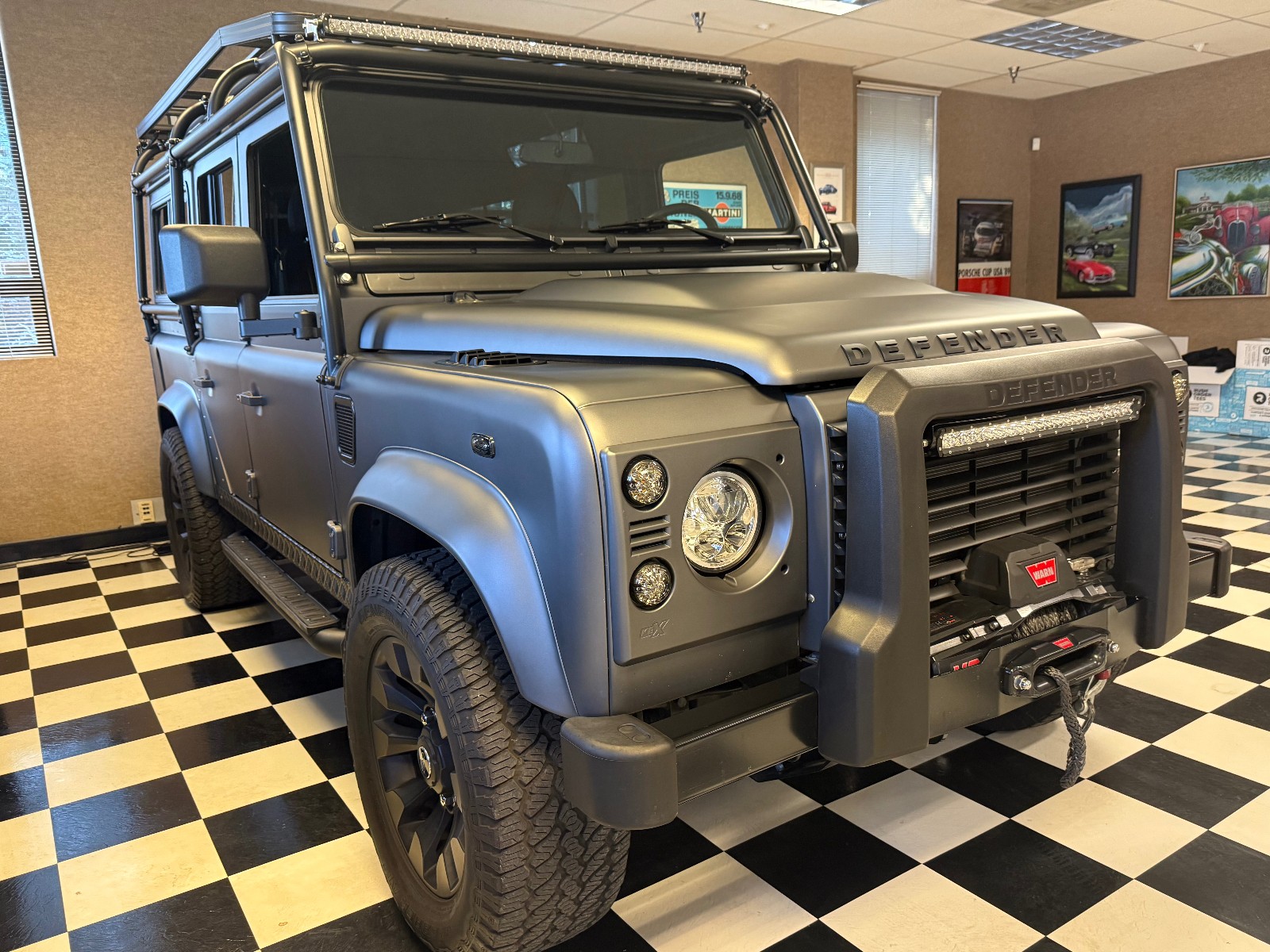 1988 Land Rover Defender 110 1718