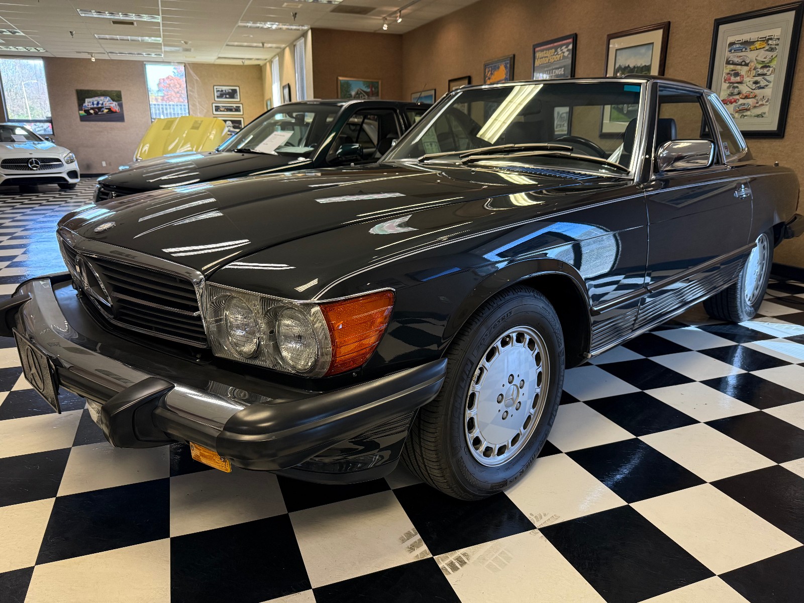 1989 Mercedes Benz 560SL 1746
