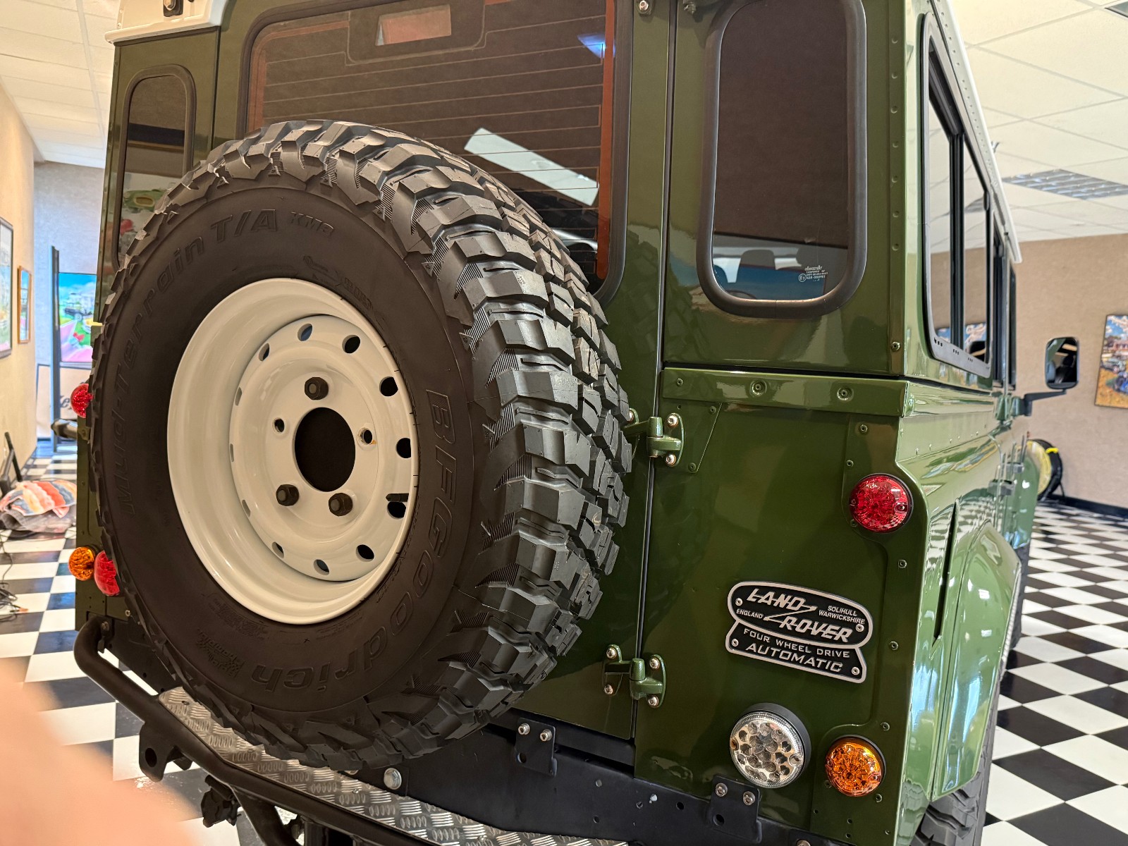 1985 Land Rover Defender 110 Euro Spec 1867