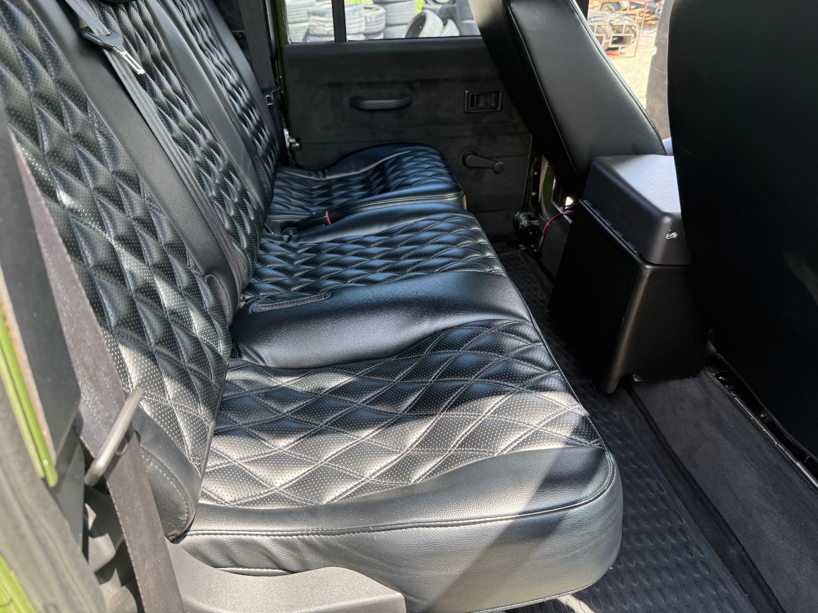 1985 Land Rover Defender 110 Euro Spec 1872